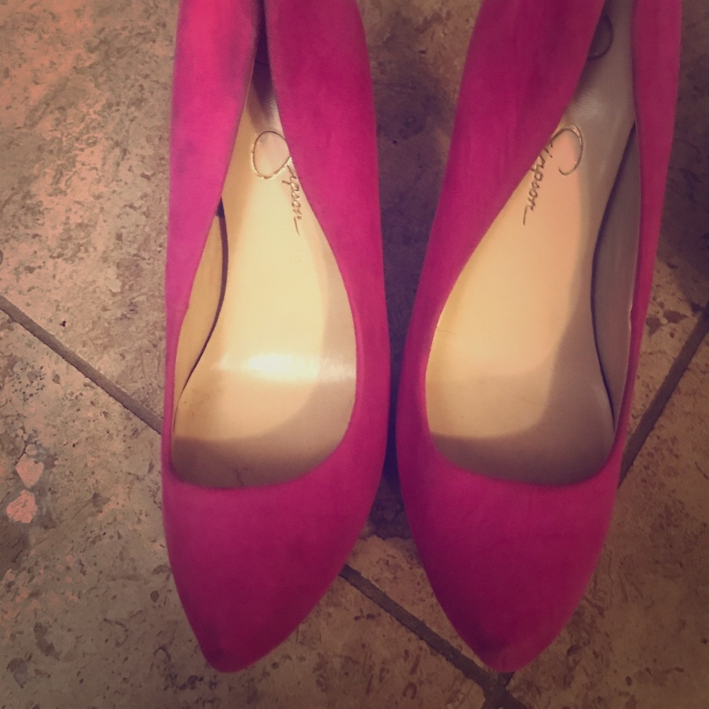 Jessica Simpson 7.5 pink heels 3 1/2 in
